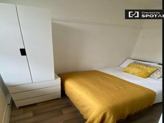 Flat for rent in London Borough of Wandsworth, Greater London