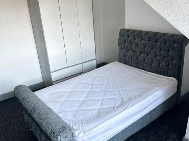 Room for rent in West Yorkshire