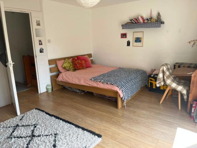 Room for rent in Haggerston, Greater London