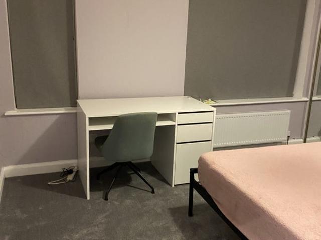 Room for rent in Copsewood, West Midlands