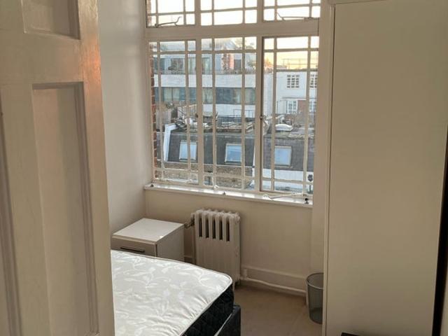 Room for rent in Kensal Town, Bayswater