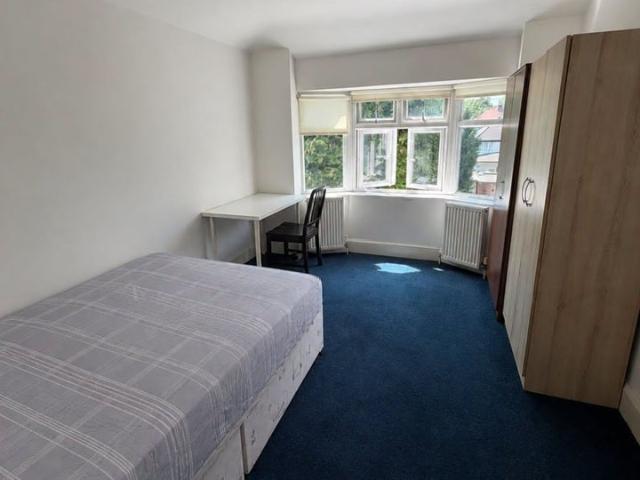 Room for rent in Hendon, Greater London