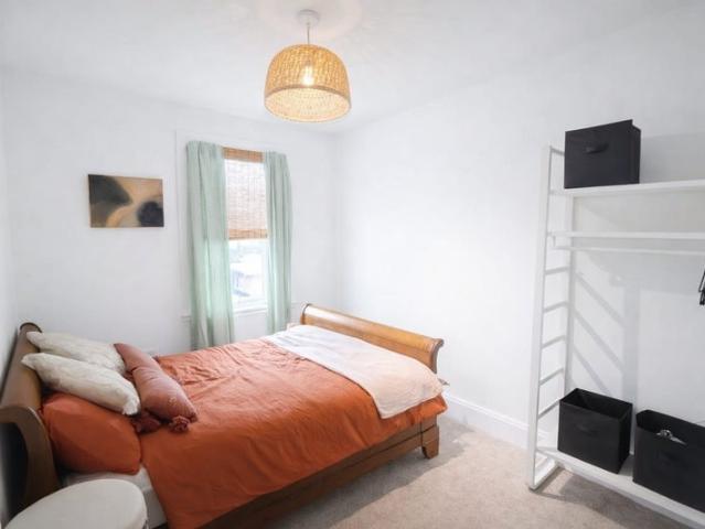 Room for rent in Upton Park, Greater London