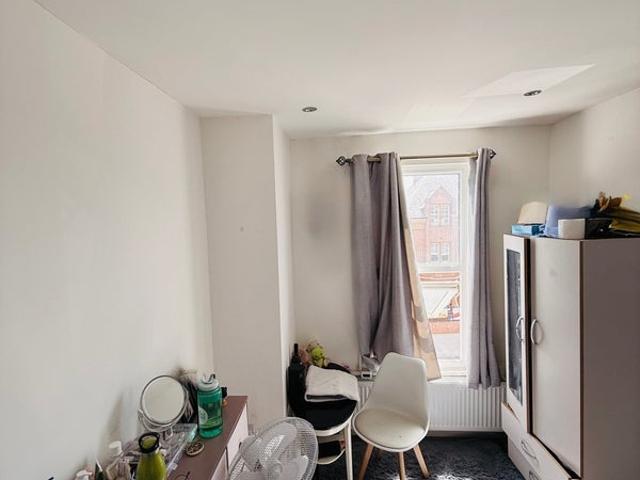 Room for rent in Leytonstone, Greater London