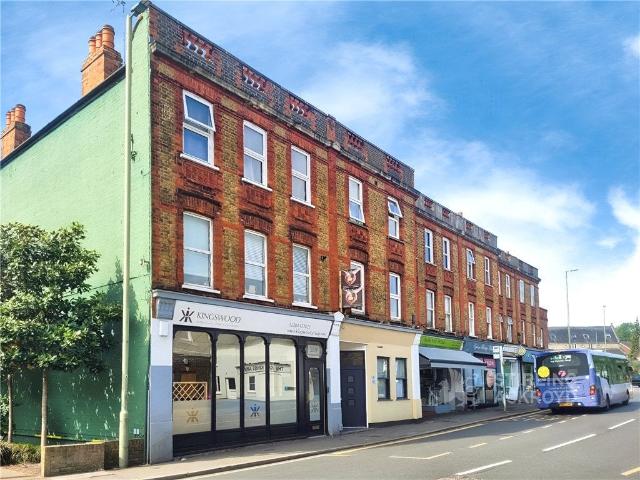 Flat for rent in Egham, Runnymede