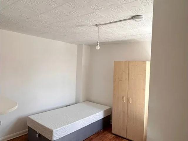 Room for rent in Harlesden, Greater London
