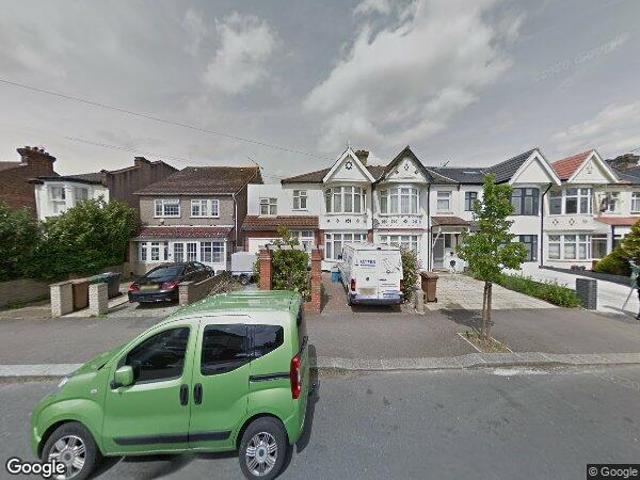 Room for rent in South Chingford, Highams Park