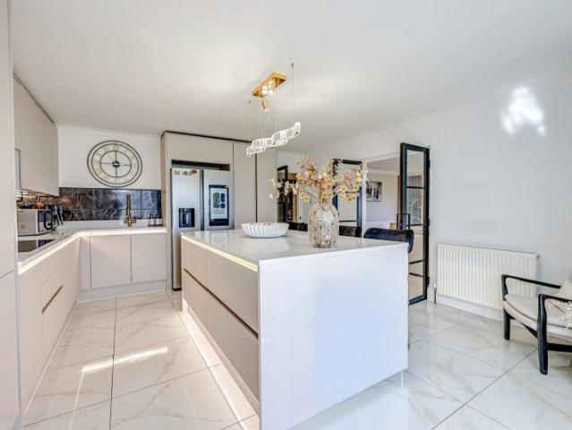 Room for rent in Bowers Gifford and North Benfleet, Bowers Gifford