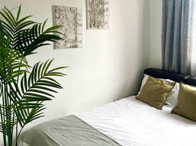 Room for rent in Swiss Cottage, Greater London