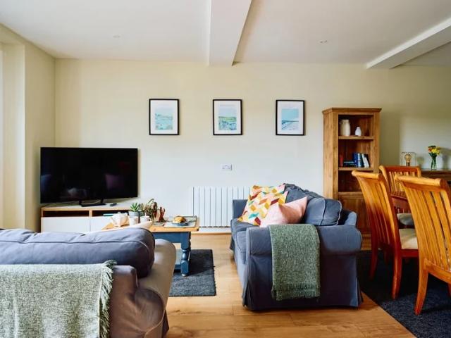 Room for rent in Strode, Devon