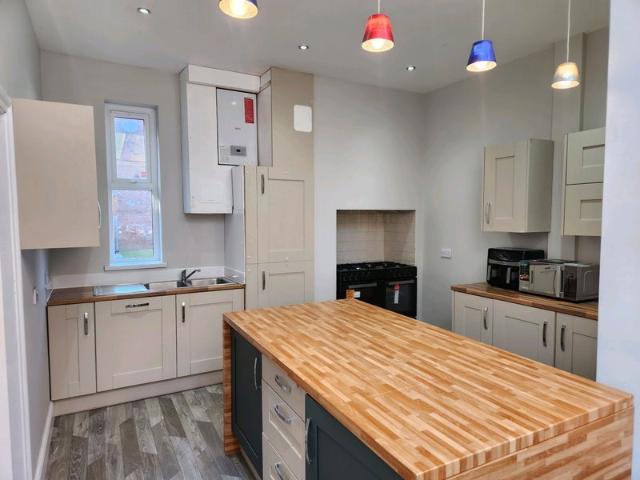 Room for rent in New Bilton