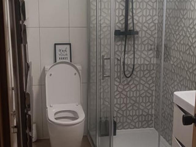 Room for rent in Hale End, Greater London