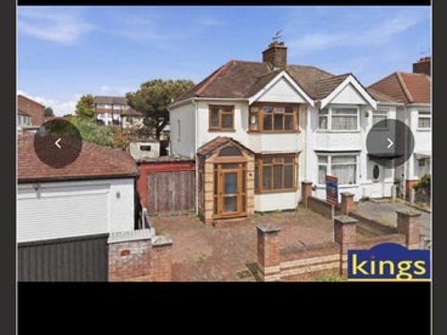 Room for rent in London Borough of Enfield, Greater London