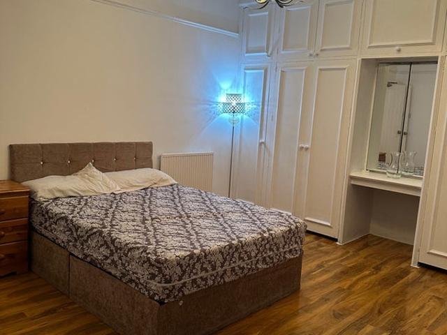Room for rent in Constable Lee, Irwell Vale