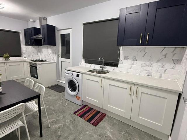 Room for rent in London Borough of Croydon, South Norwood