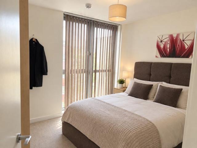 Room for rent in Clapton Park, Greater London