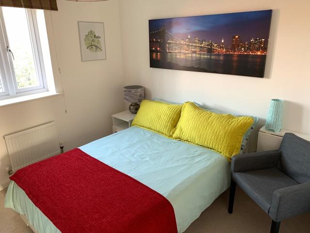 Room for rent in Harrowden, Bedford