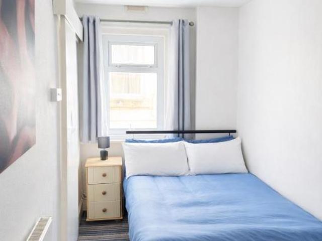 Room for rent in Foxhall, Blackpool