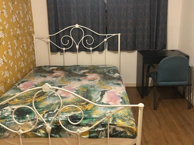 Room for rent in Clermiston, Scotland