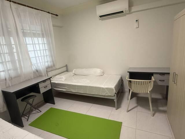 Room for rent