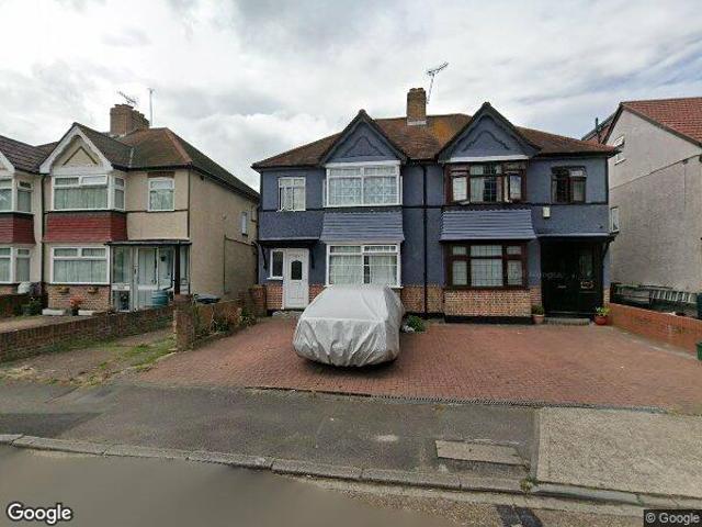 Room for rent in London Borough of Hounslow, Feltham