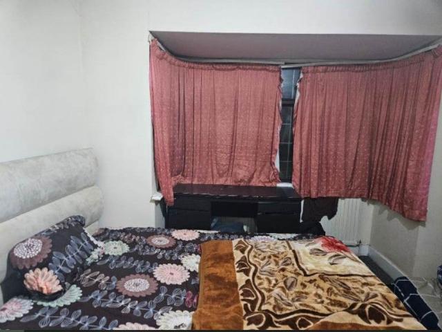 Room for rent in London Borough of Hounslow, Feltham