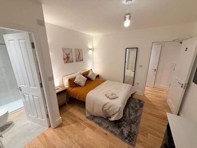 Room for rent in Emerson Park, Greater London