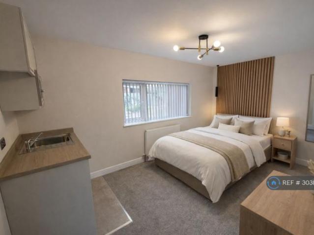 Room for rent in Stoke, Stoke-on-Trent