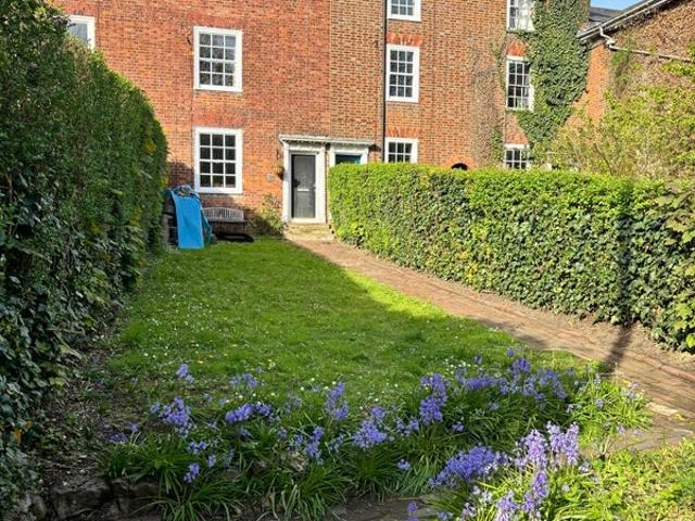 Room for rent in Midway, Kent