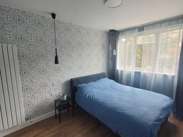 Room for rent in West Heath, Greater London