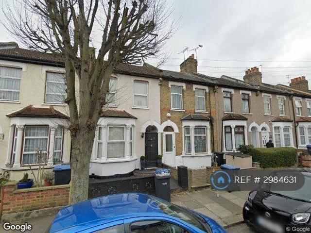 Room for rent in Edmonton, Greater London