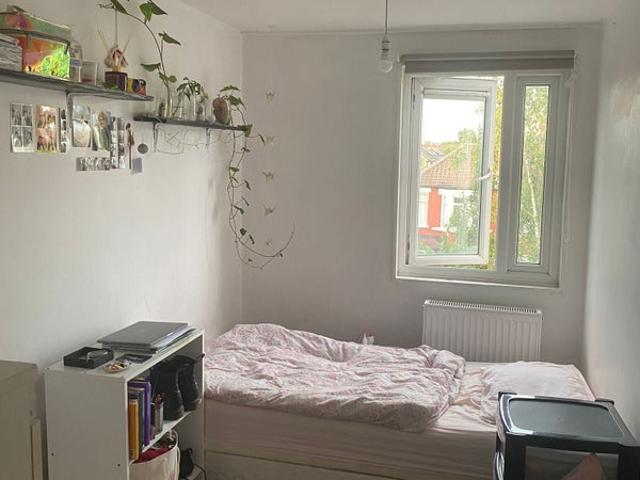Room for rent in Greater London