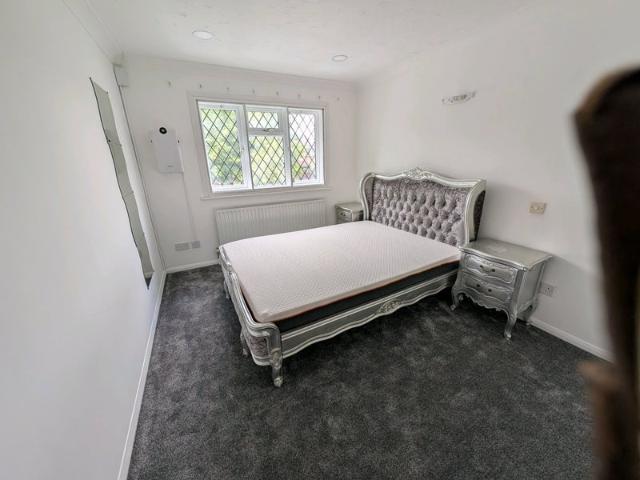Room for rent in Poyle, Slough