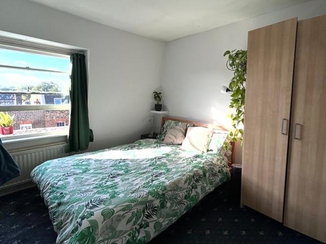 Room for rent in Highbury, Greater London