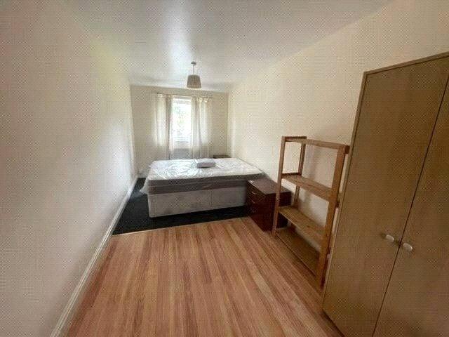 Room for rent in South Twerton, Dulcote