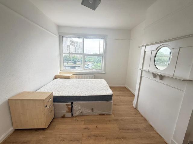 Room for rent in London Borough of Hounslow, Heston