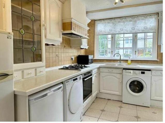 Room for rent in Maryland, Greater London