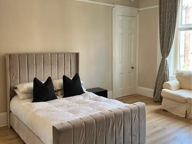 Room for rent in Strathbungo, Scotland