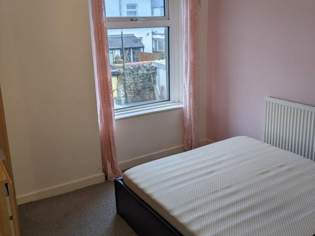 Room for rent in Barry Island, Barry