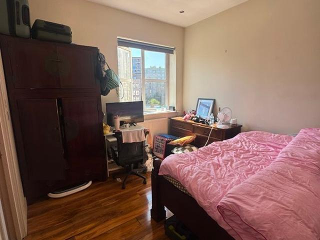 Room for rent in Kennington, Greater London