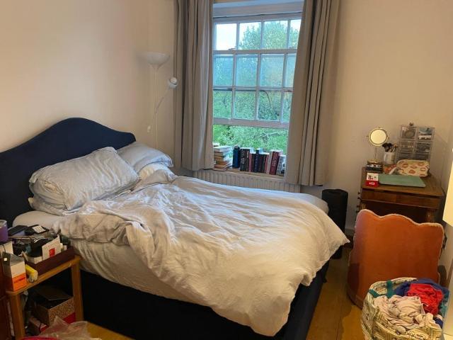 Room for rent in Oval, Greater London