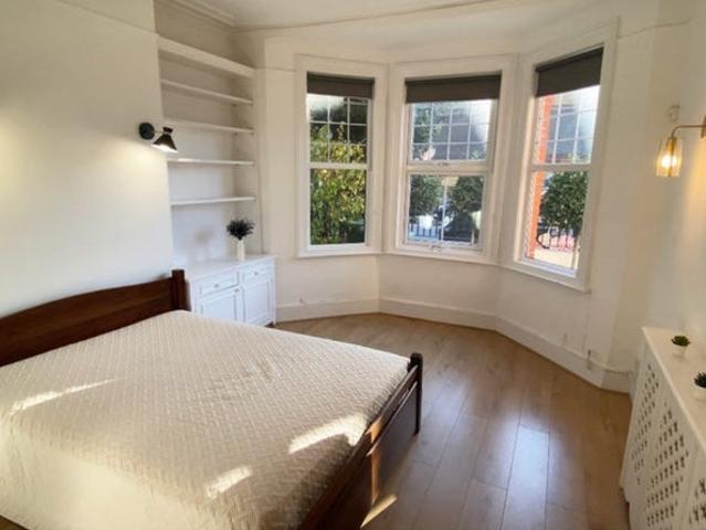 Room for rent in Battersea, Greater London