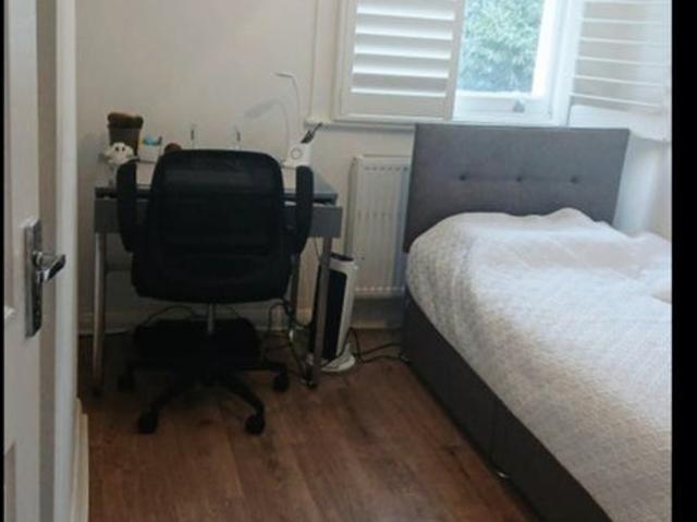 Room for rent in Kensal Town, Greater London