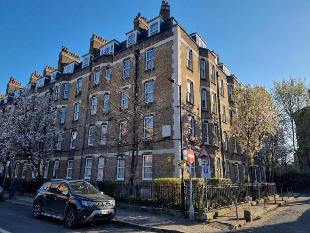 Room for rent in Walworth, Greater London