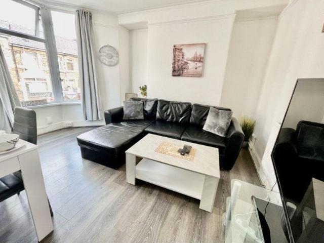 Room for rent in Hawthorn, Pontypridd