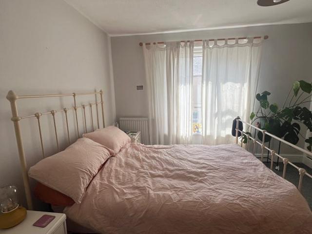 Room for rent in Plasnewydd, Falcon Lodge