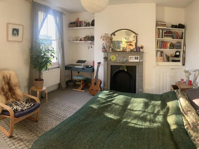 Room for rent in Cossall Estate, Greater London