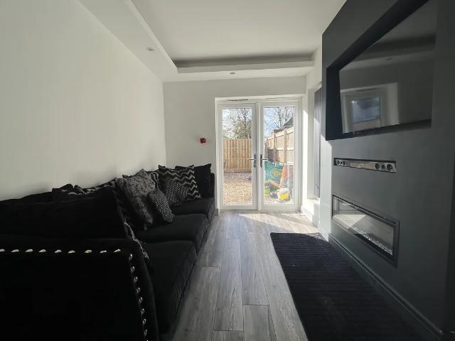 Room for rent in Northampton, Northamptonshire