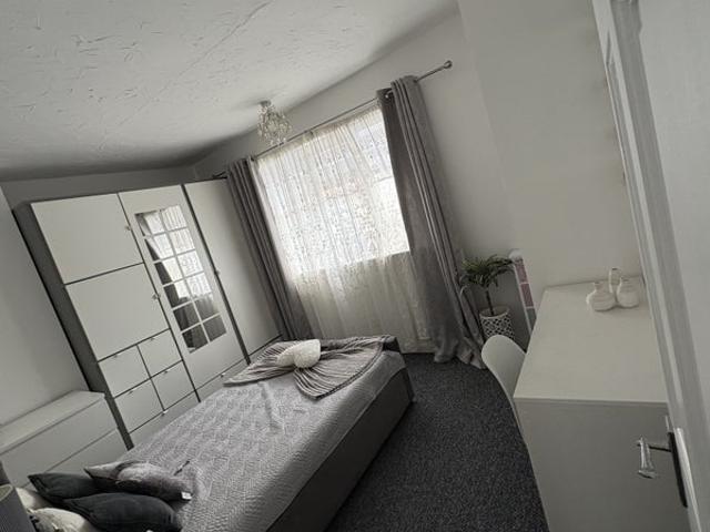 Room for rent in Whitton, Key Street