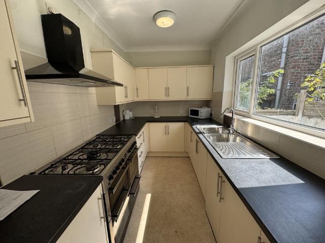 Room for rent in Bell Farm, York